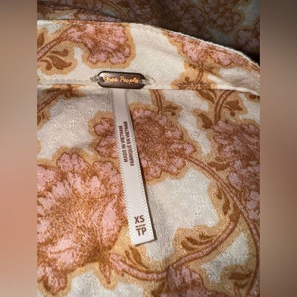 Free People NWT Mia Floral Print Tie Neck Tunic Top in Ivory Combo XS - Picture 8 of 10